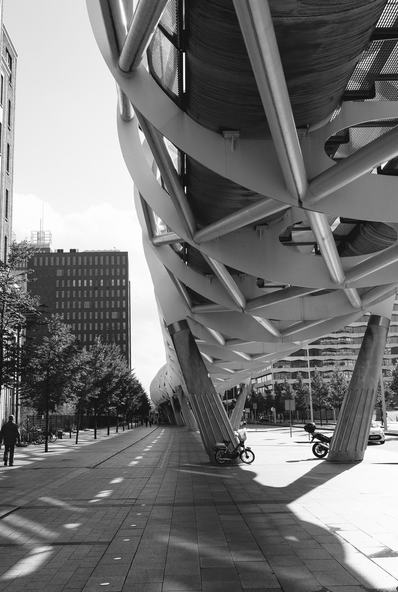 netherlands_the_hague_28mm_elmarit_asph.jpg